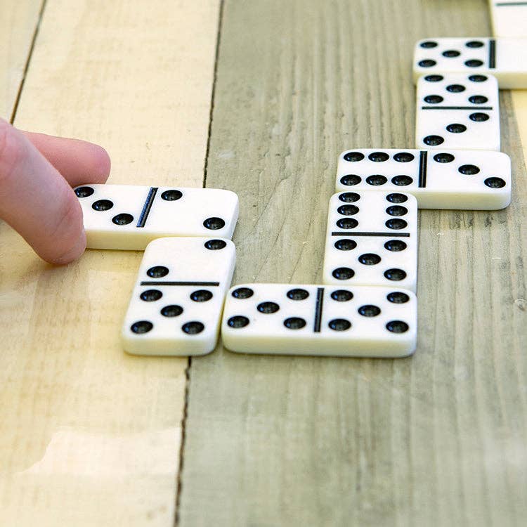 Dominoes