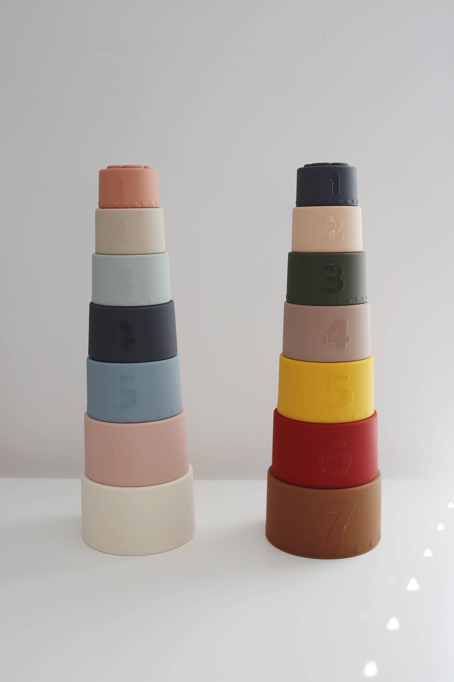 Retro Stacking Nesting Cups