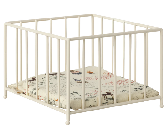 Playpen, micro